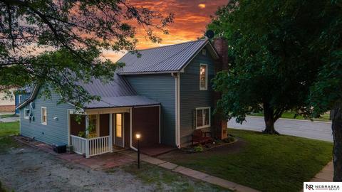 613 8th St, Syracuse, NE 68446