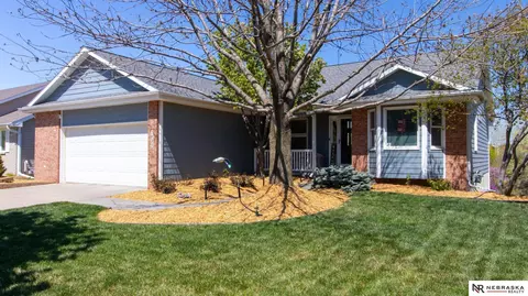5420 W Chancery Rd, Lincoln, NE 68521