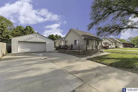 3753 4th Ave, Council Bluffs, IA 51501