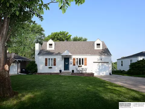 1314 N 54 St, Omaha, NE 68132