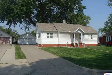 1225 N Morrell St, Fremont, NE 68025