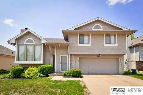 4910 N 127th St, Omaha, NE 68164
