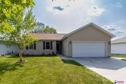 2420 SW 12th St, Lincoln, NE 68522