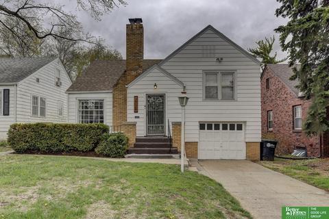 2728 Iowa St, Omaha, NE 68112