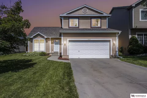 4925 S 186th Ave, Omaha, NE 68135
