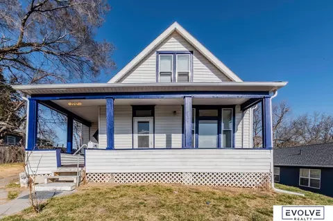 2757 S 9th St, Omaha, NE 68108