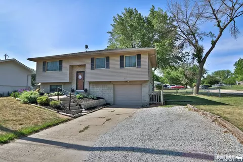 2821 Furnas St, Ashland, NE 68003