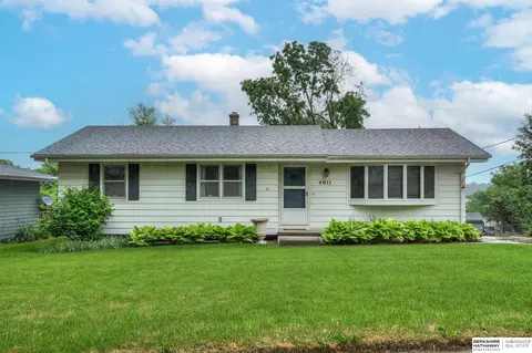 4011 N 92 Ave, Omaha, NE 68134