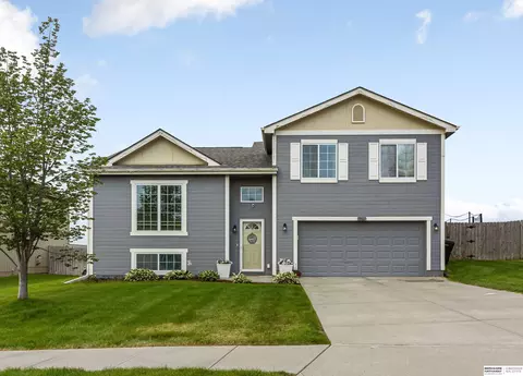 18821 Washington St, Omaha, NE 68135