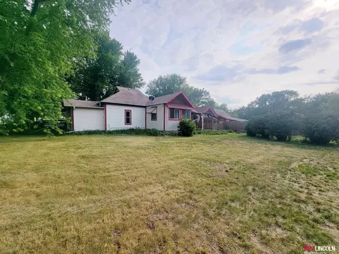 13720 S Showboat Blvd, Glenvil, NE 68941
