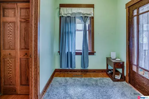 110 E 2 St, Wahoo, NE 68066 photo 8