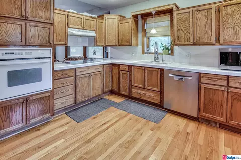 110 E 2 St, Wahoo, NE 68066 photo 13