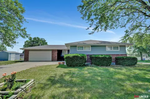 2100 N 77th St, Lincoln, NE 68505