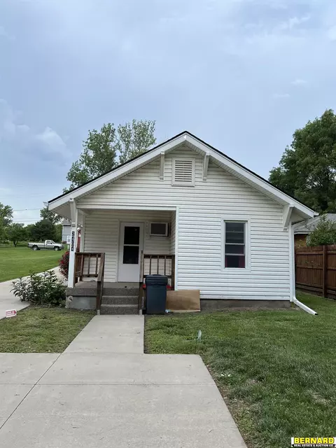 2404 Q St, Auburn, NE 68305