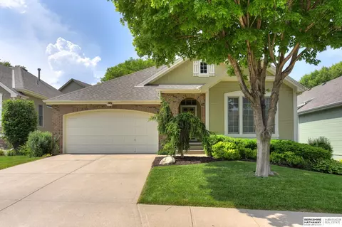 14732 Hartman Plz, Omaha, NE 68116