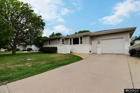 403 N Myers St, Fremont, NE 68025