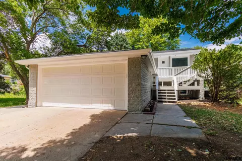 6340 Francis St, Lincoln, NE 68505