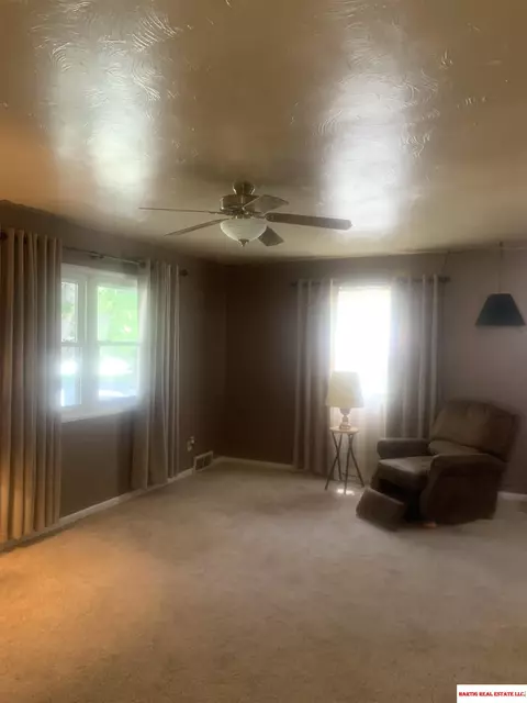 1414 Jefferson St, Beatrice, NE 68310 photo 6