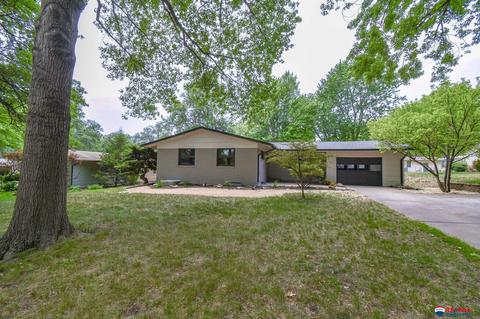 701 Eldon Dr, Lincoln, NE 68510