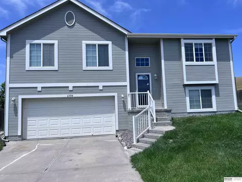 6304 S 189 St, Omaha, NE 68135