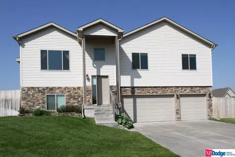 1649 La Plata Ct, Lincoln, NE 68521