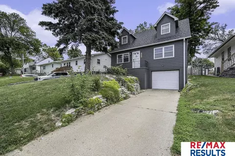 5825 N St, Omaha, NE 68117