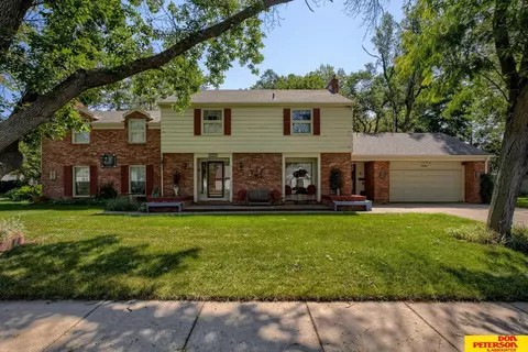 1930 N Nye Ave, Fremont, NE 68025