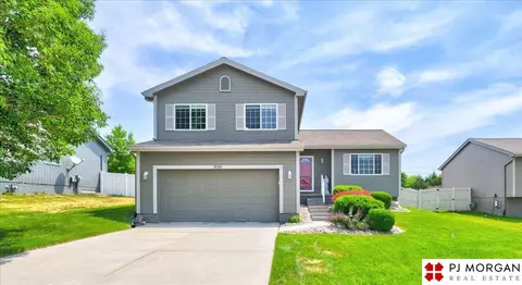 10705 S 25th Ave, Bellevue, NE 68123