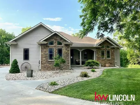 12670 Saltillo Rd, Bennet, NE 68317
