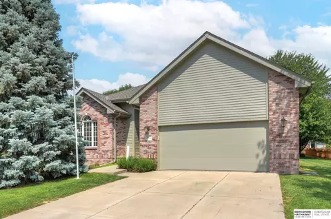 5017 N 134 Ave, Omaha, NE 68164