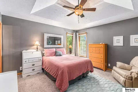 17248 Pine St, Omaha, NE 68130 photo 17