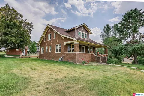 102 S Ash St, Dodge, NE 68633