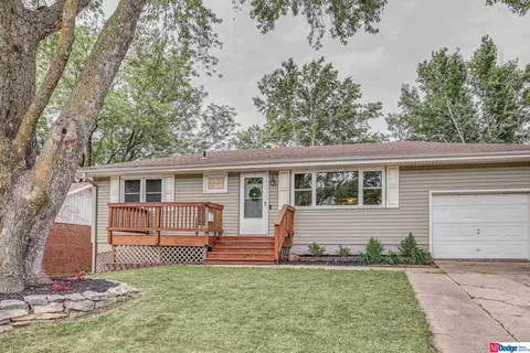 13471 Spring St, Omaha, NE 68144