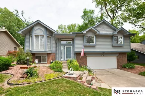 14103 S 33rd Ave, Bellevue, NE 68123