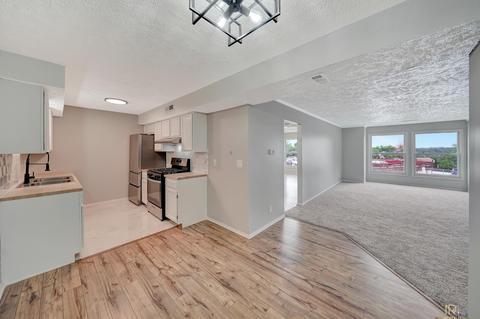 4000 S 56th St #256C, Lincoln, NE 68506