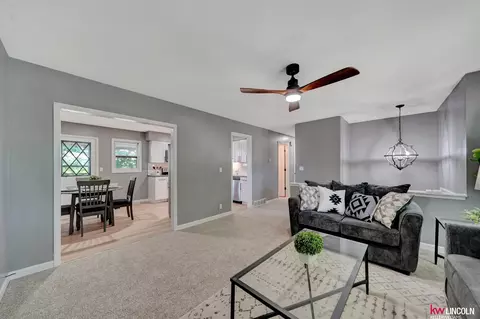 110 N 28 St, Beatrice, NE 68310 photo 6