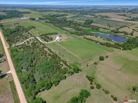 2264 182nd Rd, Bee, NE 68314