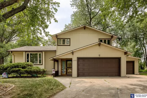 3230 S 131st Cir, Omaha, NE 68144