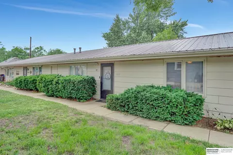 6635 Burlington Ave, Lincoln, NE 68507