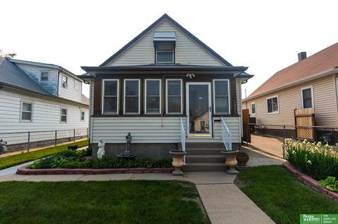 1020 S 21st St, Omaha, NE 68108