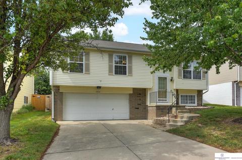 17834 Lillian St, Omaha, NE 68136
