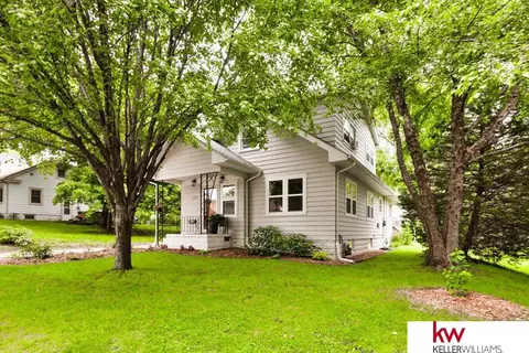 2031 N 62 St, Omaha, NE 68104