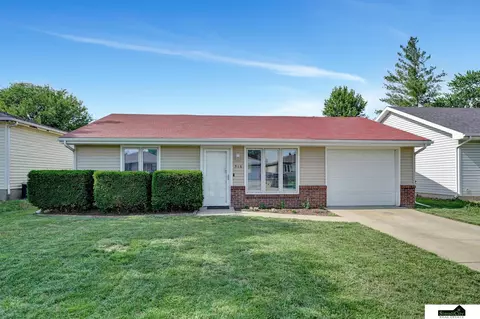 516 W Dawes Ave, Lincoln, NE 68521
