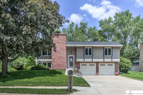 7412 Washington St, Ralston, NE 68127