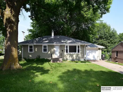 1004 N 69 St, Omaha, NE 68132
