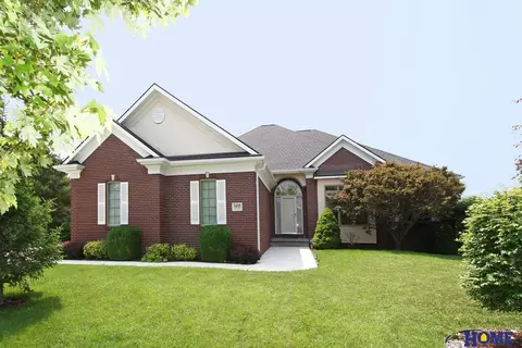 5433 Troon Dr, Lincoln, NE 68526