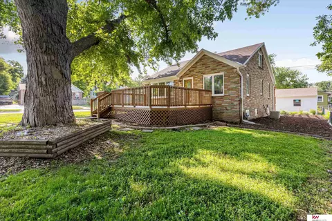 5004 S 46 Ave, Omaha, NE 68117