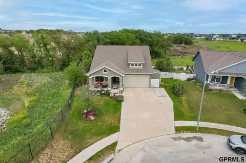 11903 S 210th St, Gretna, NE 68028