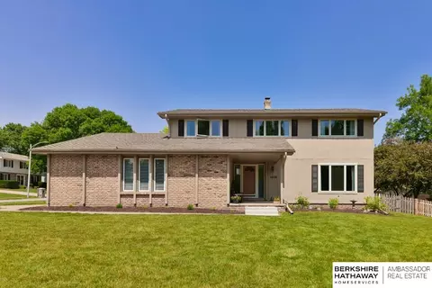 1506 N 123rd St, Omaha, NE 68154