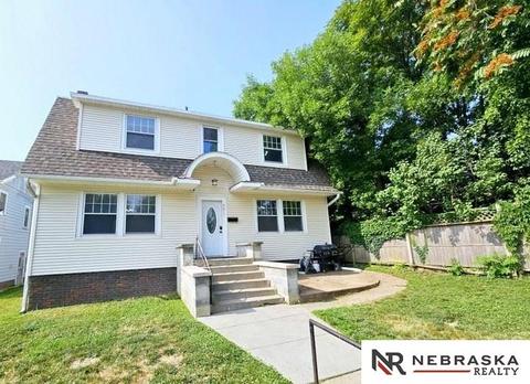 5017 NW Radial Hwy, Omaha, NE 68104
